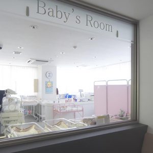 新生児室