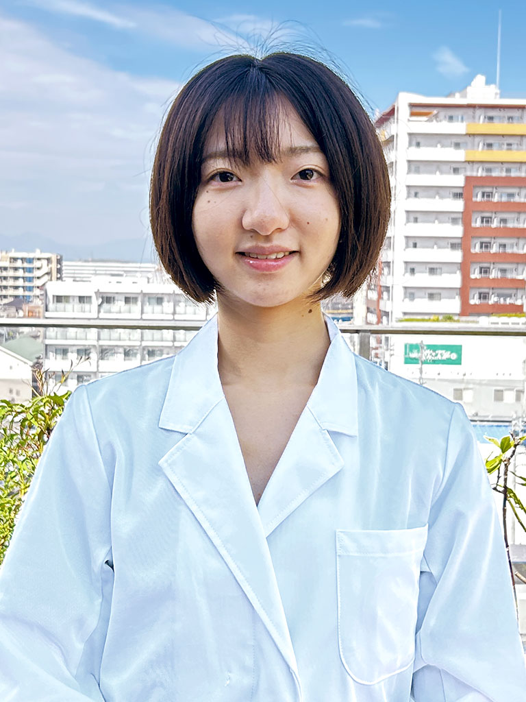 丸山 桃奈